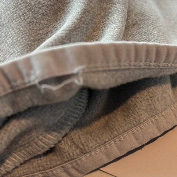 The North Face Womens Hoodie Size S Gray & Purple - Picture 3 of 8